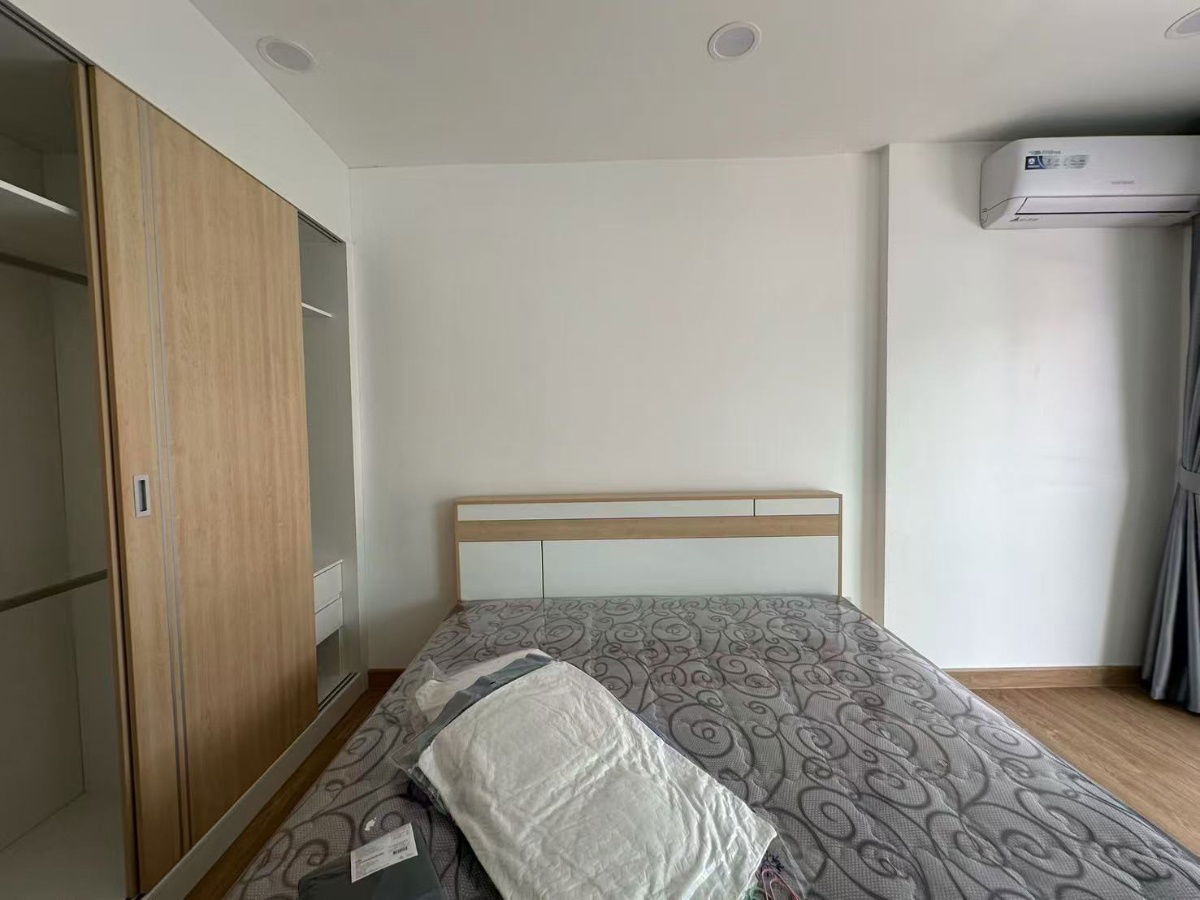 รูป [ให้เช่า] ทาวน์โฮม รัชดา 18, ห้วยขวาง | 5 ห้องนอน *สนใจติดต่อ Line @280ptgmm - รูปที่ 11/12