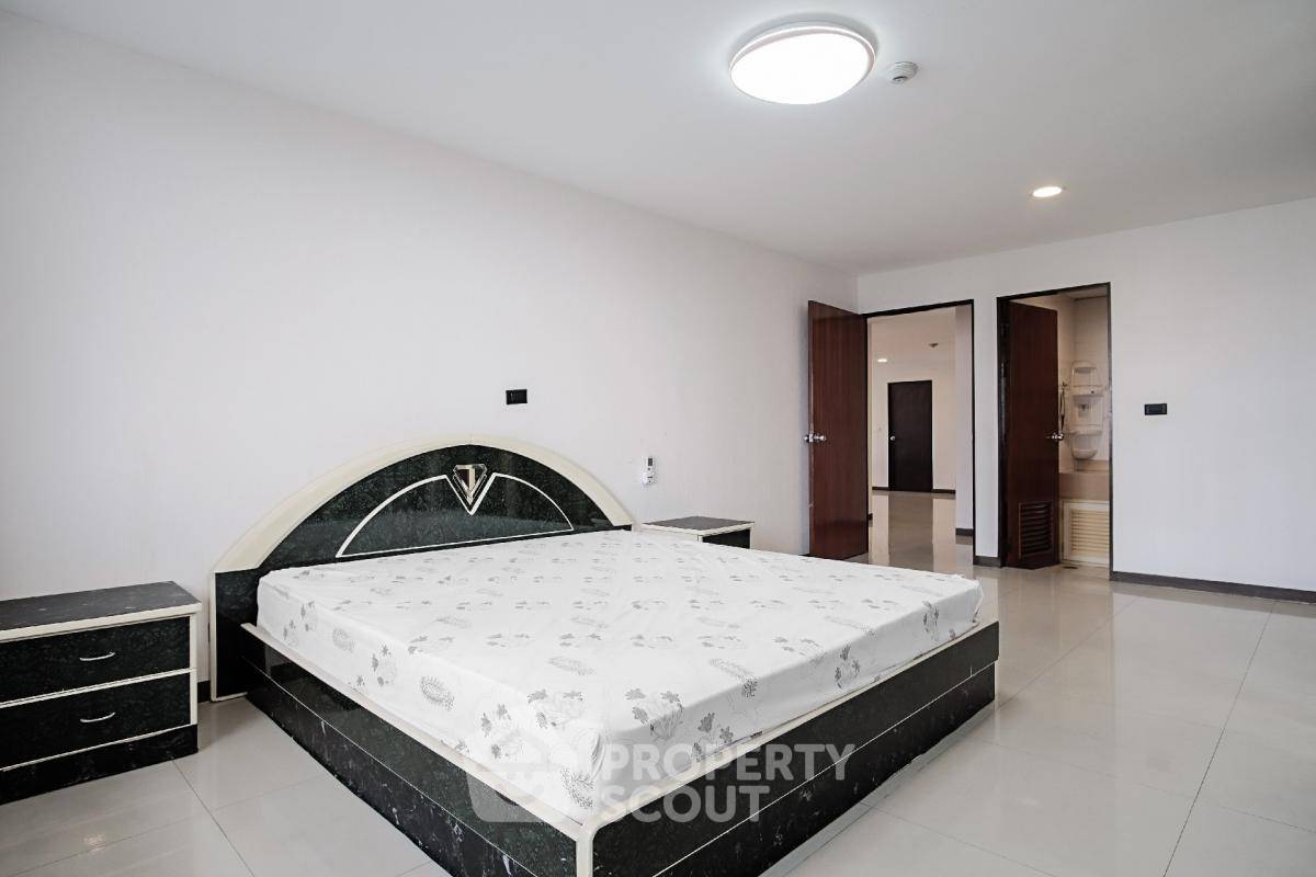 รูป คอนโด 3-ห้องนอน ที่ เอ็มไพร์ เฮ้าส์ คอนโดมิเนียม ใกล้ BTS เอกมัย (ID 1528168) - รูปที่ 8/15