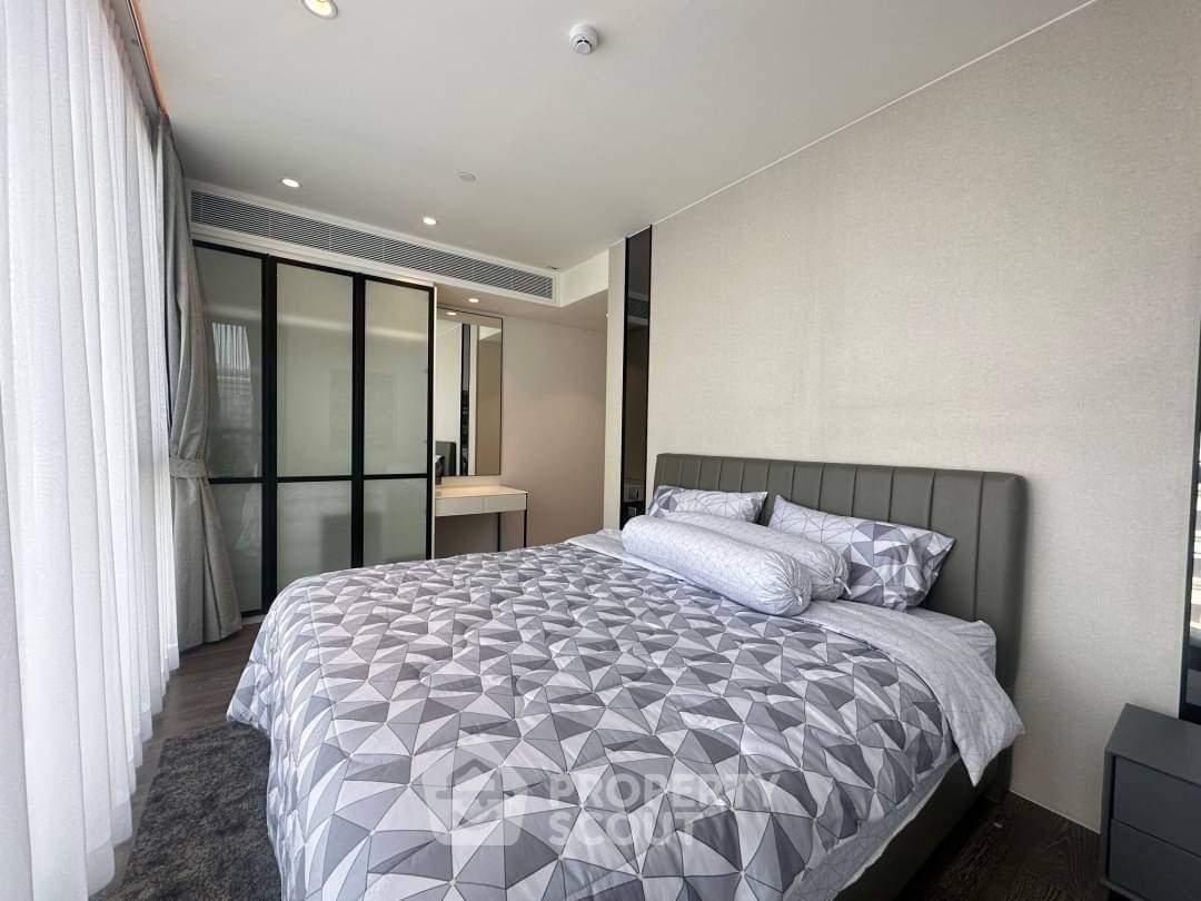 picture 2-BR Condo at Muniq Sukhumvit 23 near MRT Sukhumvit (ID 1433546) - 2/5