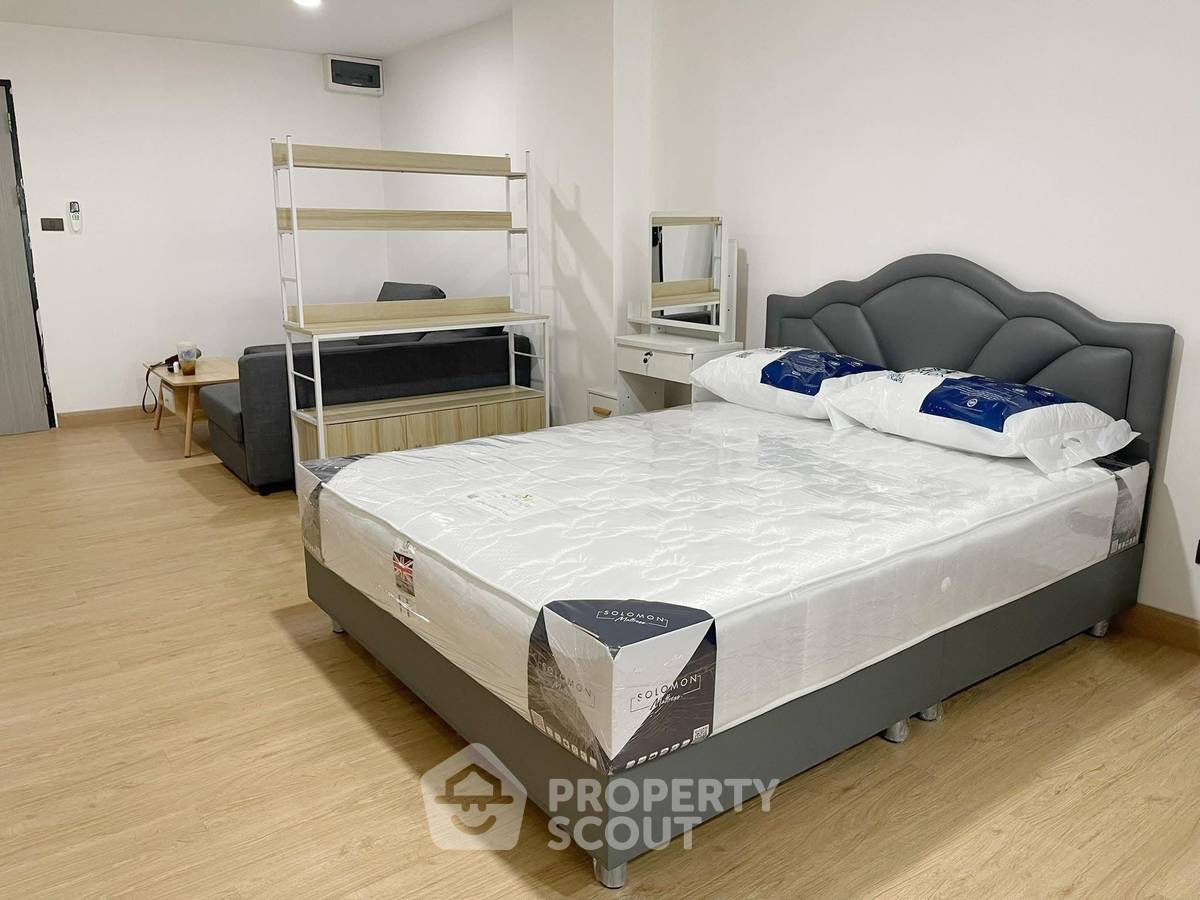 รูป คอนโด 1-ห้องนอน ที่ ไอทีเอฟ - สีลมพาเลส ใกล้ BTS ช่องนนทรี (ID 1932748) - รูปที่ 9/9