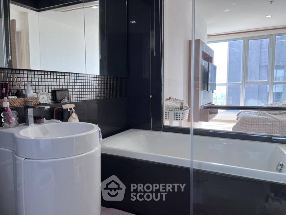 รูป คอนโด 2-ห้องนอน ที่ ริธึ่ม สุขุมวิท 50 ใกล้ BTS อ่อนนุช (ID 1334965) - รูปที่ 8/18