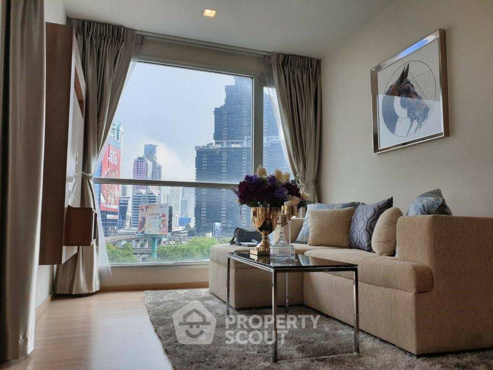 รูป คอนโด 1-ห้องนอน ที่ ริธึ่ม สาทร ใกล้ BTS สะพานตากสิน (ID 515360) - รูปที่ 1/10