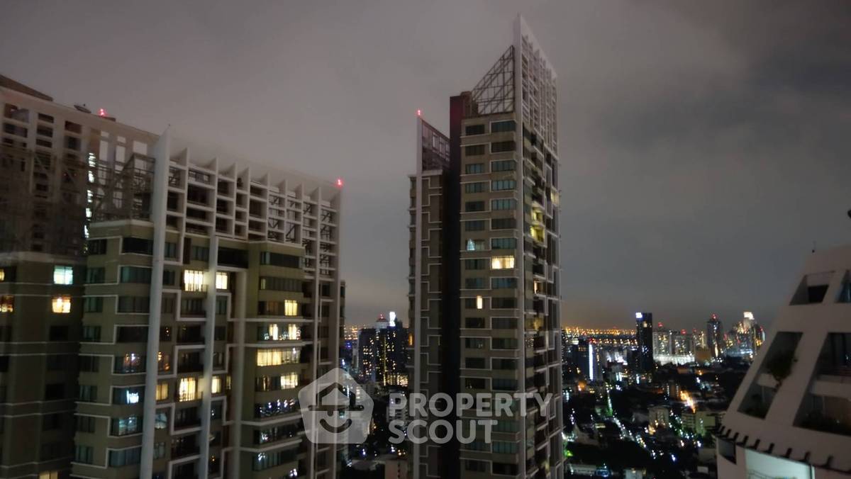 รูป คอนโด 1-ห้องนอน ที่ เดอะ ลุมพินี 24 ใกล้ BTS พร้อมพงษ์ (ID 825468) - รูปที่ 5/6