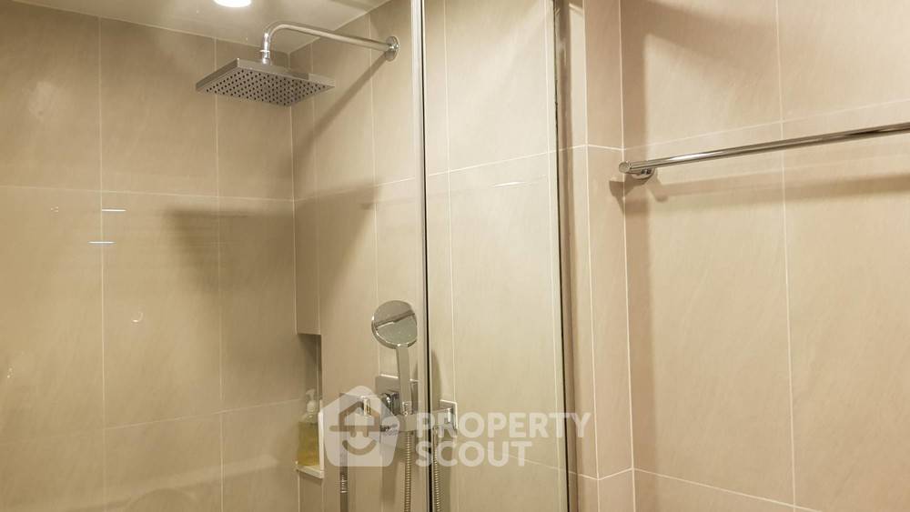 รูป คอนโด 1-ห้องนอน ที่ ณ วรา เรสซิเดนส์ ใกล้ BTS ชิดลม (ID 386824) - รูปที่ 4/17