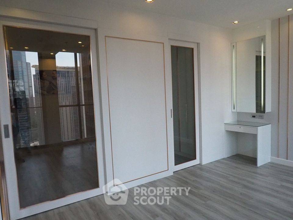 picture 1-BR Condo at Noble Ploenchit near BTS Phloen Chit (ID 659233) - 7/12