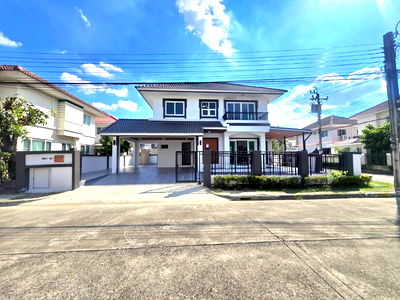 บ้านเดี่ยว เขตมีนบุรี : บ้านเดี่ยวหลังใหญ่ ทำเลดี  ราคาถูก หมู่บ้าน เพอร์เฟคสุวรรณภูมิ เฟส2 ร่มเกล้า6/1 มีนบุรี ตกแต่งรีโนเวทใหม่ แถมเฟอร์ฯสวยงาม