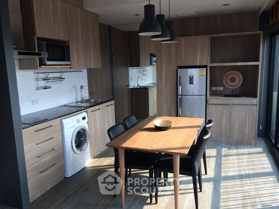 รูป คอนโด 1-ห้องนอน ที่ โนเบิล รีวิล เอกมัย ใกล้ BTS เอกมัย (ID 437780) - รูปที่ 4/5