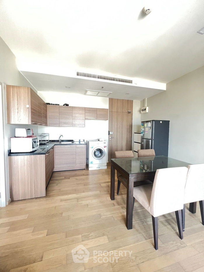 รูป คอนโด 1-ห้องนอน ที่ โนเบิล รีวิล เอกมัย ใกล้ BTS เอกมัย (ID 556347) - รูปที่ 4/15