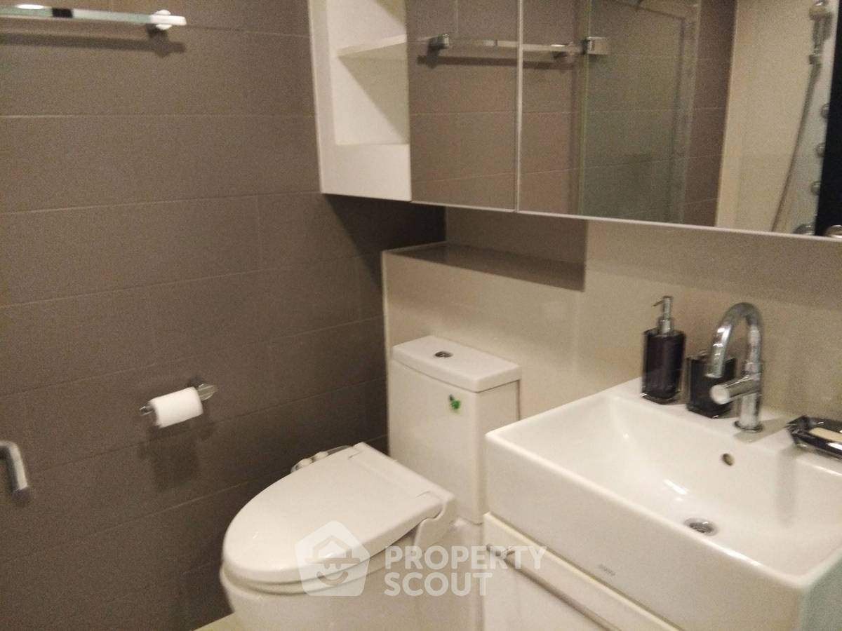 รูป คอนโด 1-ห้องนอน ที่ ไอดีโอ มอร์ฟ 38 ใกล้ BTS ทองหล่อ (ID 884973) - รูปที่ 3/4