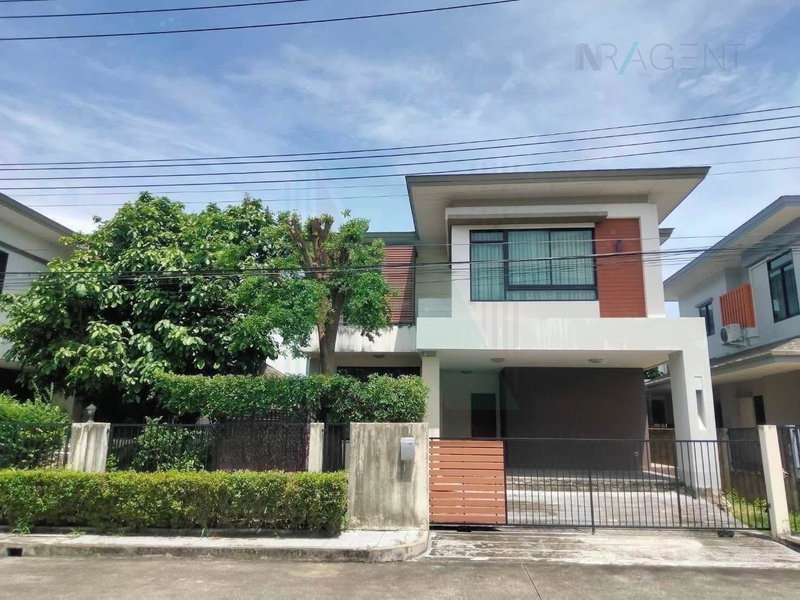 ขายบ้านเดี่ยว : 📌 ขายบ้านเดี่ยว โครงการ บ้านปริญสิริ กาญจนาภิเษก-เอกชัย 2 ชั้น 3 ห้องนอน 3 ห้องน้ำ