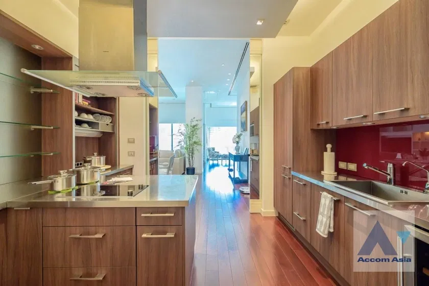 รูป 🔼🔽 AccomA 📩 Private Swimming Pool,Huge Terrace,Fully Furnished 2 BR Condominium @Le Raffine Sukhumvit 39 (AA16480) - รูปที่ 13/20