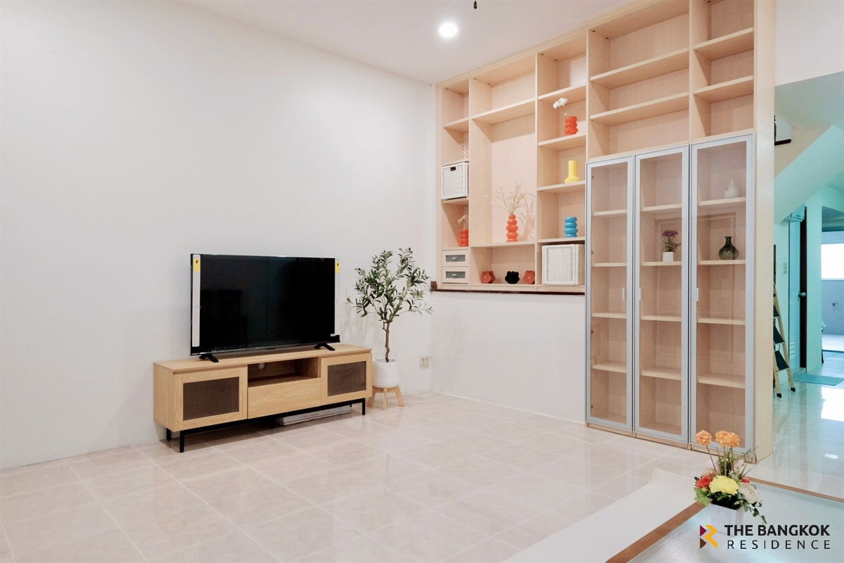 รูป Happy Land Ville 🏡 หลังใหญ่ ใกล้ Bangkok Patana เหมาะกับครอบครัวขนาดใหญ่ - รูปที่ 10/17