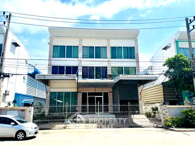 บ้านเดี่ยว โรงพยาบาลรวมชัยประชารักษ์ : บ้าน 1-ห้องนอน ที่ บ้านทิพมาศ เสรีบางนา ใน บางเพรียง (ID 2484324)