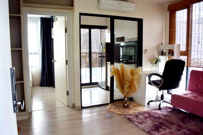 คอนโดให้เช่า : ให้เช่า Skyline รัตนาธิเบศร์ ห้องมุม ใหม่ มีเครื่องซักผ้า