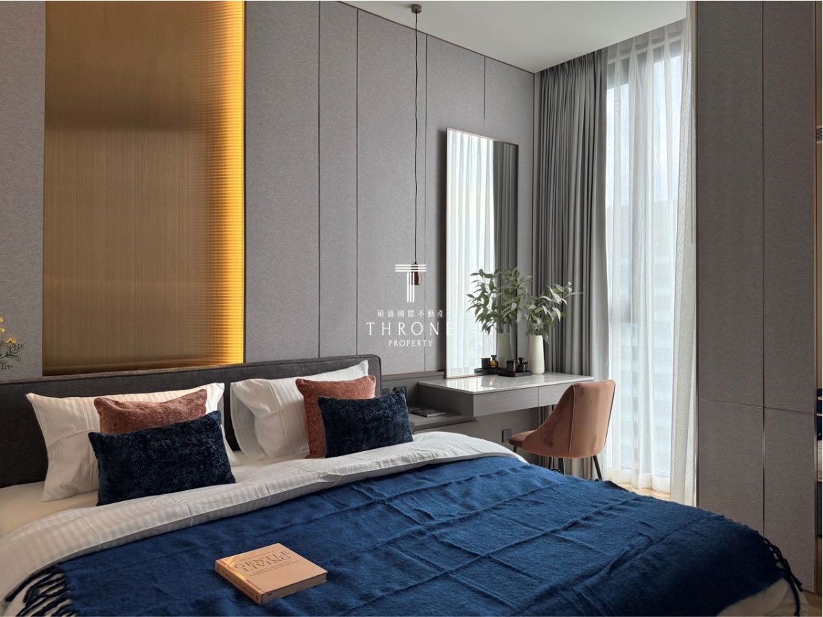 picture Anil Sathorn 12 ðPN-00006809ð - 6/20