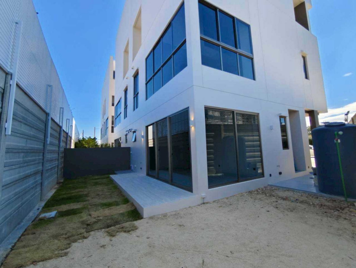 รูป ✨ ยูนิตพิเศษ! Providence Lane Lasalle | หลังมุม ที่ดินเพิ่ม 4 ตร.วา ในราคาเท่ากัน! ✨ - รูปที่ 22/25