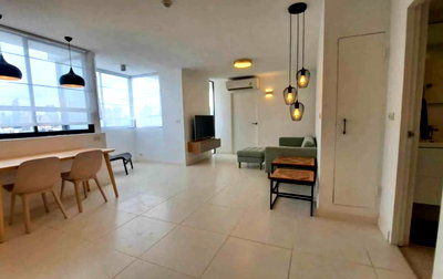 Condos for rent : JC Tower. 2bed 82sqm. Line id: @pfagent