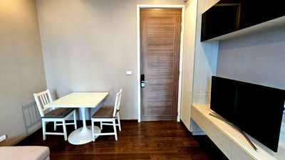 คอนโดให้เช่า : ปล่อยเช่า Q asoke คิว อโศก 32ตารางเมตร 🔥🔥 Studio 1ห้องนอน1ห้องน้ำ 20,000บาท 🔥🔥 ราคาพิเศษ