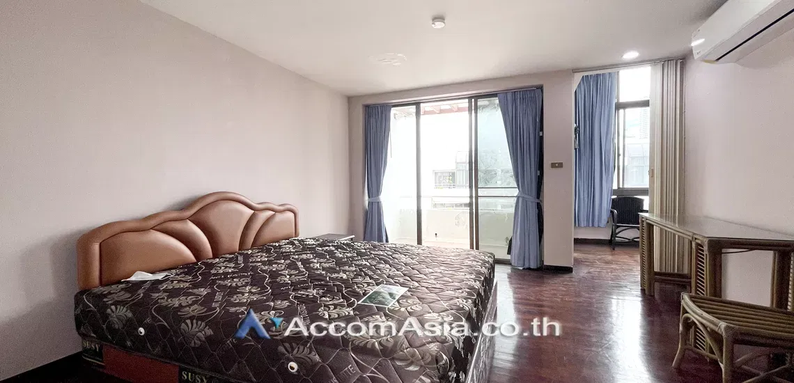 picture 🔼🔽 AccomA 📩  3 BR Townhouse @Modern style (13000997) - 16/20