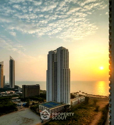Condos for sale : 1-BR Condo at Lumpini Seaview Jomtien close to Jomtien Beach (ID 2485747)
