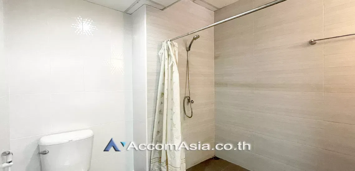 picture 🔼🔽 AccomA 📩  3 BR Townhouse @Modern style (13000997) - 10/20