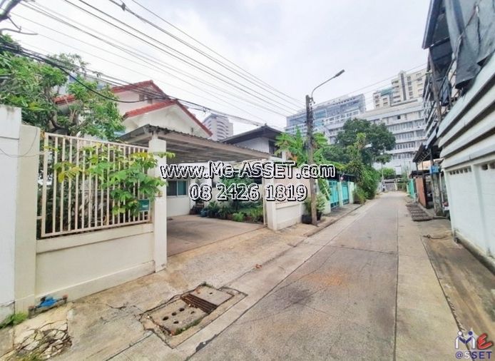 ให้เช่าบ้านเดี่ยว 4 ห้องนอน 140 ตร.ม. 60 ตร.ว. เขตจตุจักร
