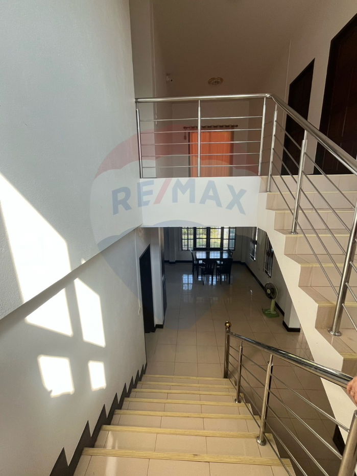 รูป ขายบ้านเดี่ยวรีโนเวทใหม่ ใกล้มฟล.ศูนย์การแพทย์แม่ฟ้าหลวง - รูปที่ 4/33