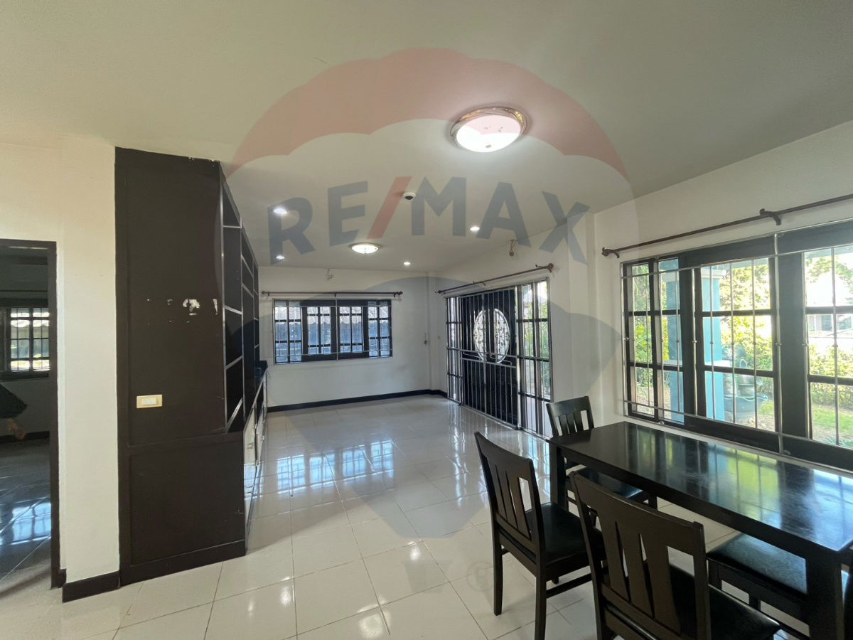 รูป ขายบ้านเดี่ยวรีโนเวทใหม่ ใกล้มฟล.ศูนย์การแพทย์แม่ฟ้าหลวง - รูปที่ 8/33