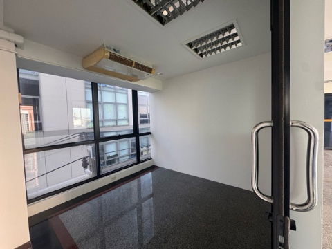 รูป OF0484 อาคารออฟฟิศให้เช่า อาคารโมบิคอม 1 กรุงเทพมหานคร - รูปที่ 4/8