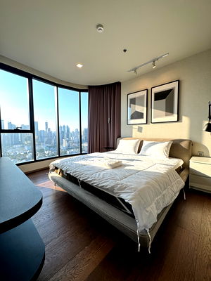 คอนโดให้เช่า : Ideo Q Sukhumvit 36 for rent Cheapest ราคาถูกที่สุด !!!!  Price ราคา : 36,000 baht >> 25th floor >> 46.03sqm 1 bedroom (Line ID : meigood777)