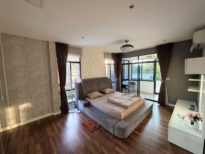 ให้เช่าบ้านเดี่ยว 4 ห้องนอน 350 ตร.ม. 133.8 ตร.ว. มัณฑนา พระราม 9 - ศรีนครินทร์