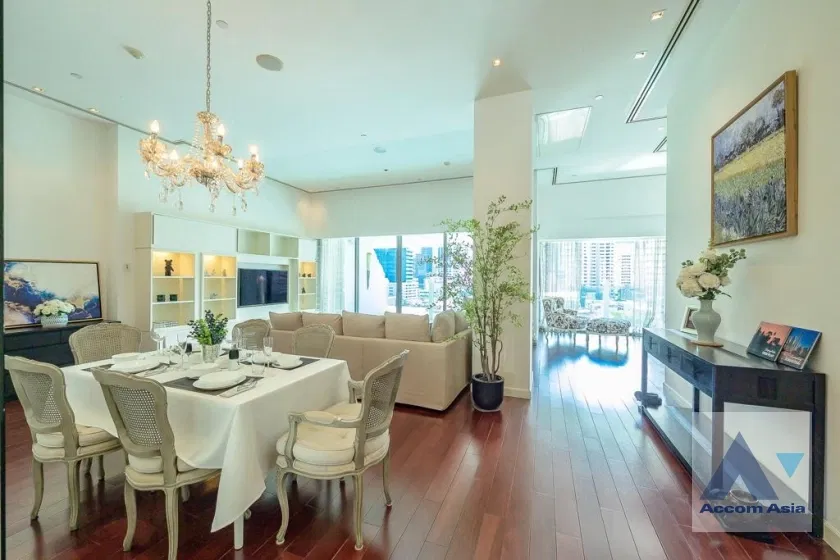 รูป 🔼🔽 AccomA 📩 Private Swimming Pool,Huge Terrace,Fully Furnished 2 BR Condominium @Le Raffine Sukhumvit 39 (AA16480) - รูปที่ 6/20