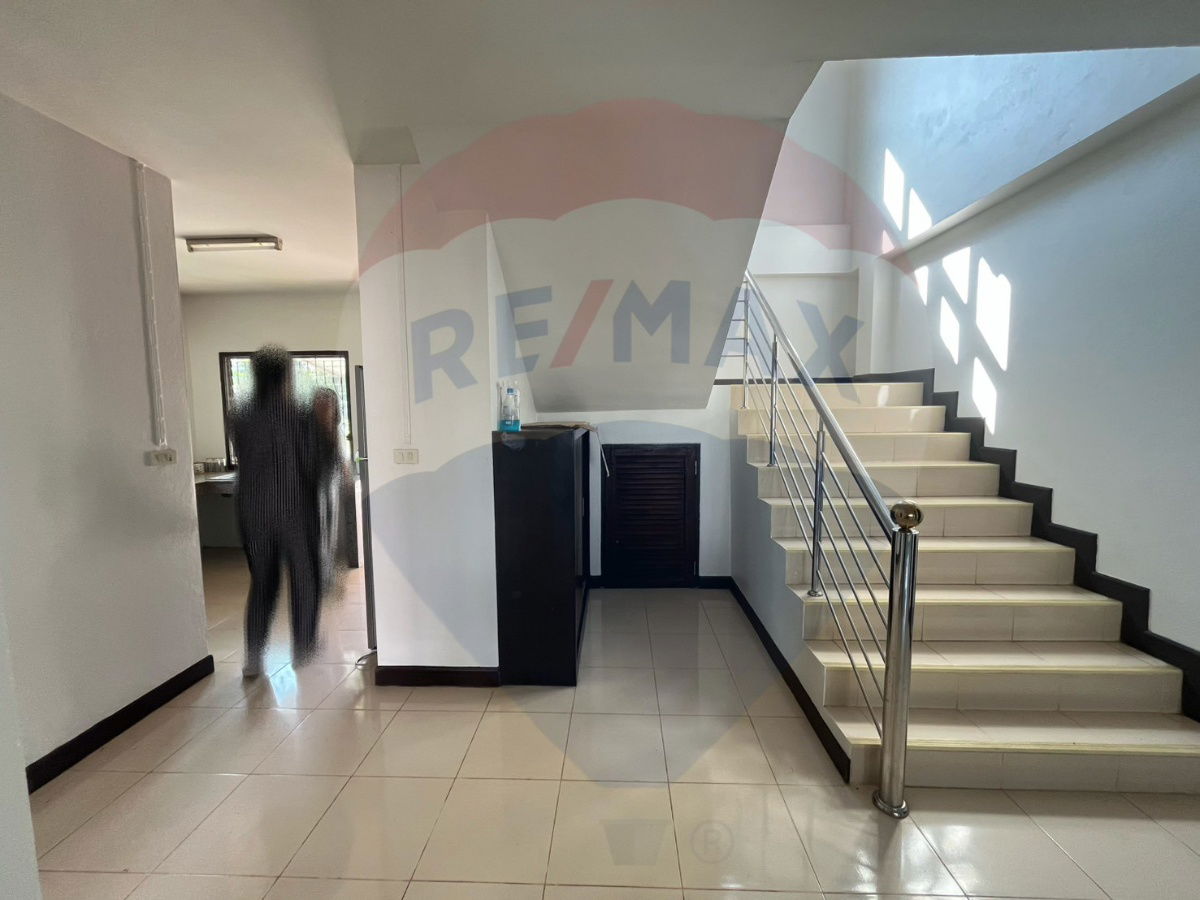 รูป ขายบ้านเดี่ยวรีโนเวทใหม่ ใกล้มฟล.ศูนย์การแพทย์แม่ฟ้าหลวง - รูปที่ 15/33