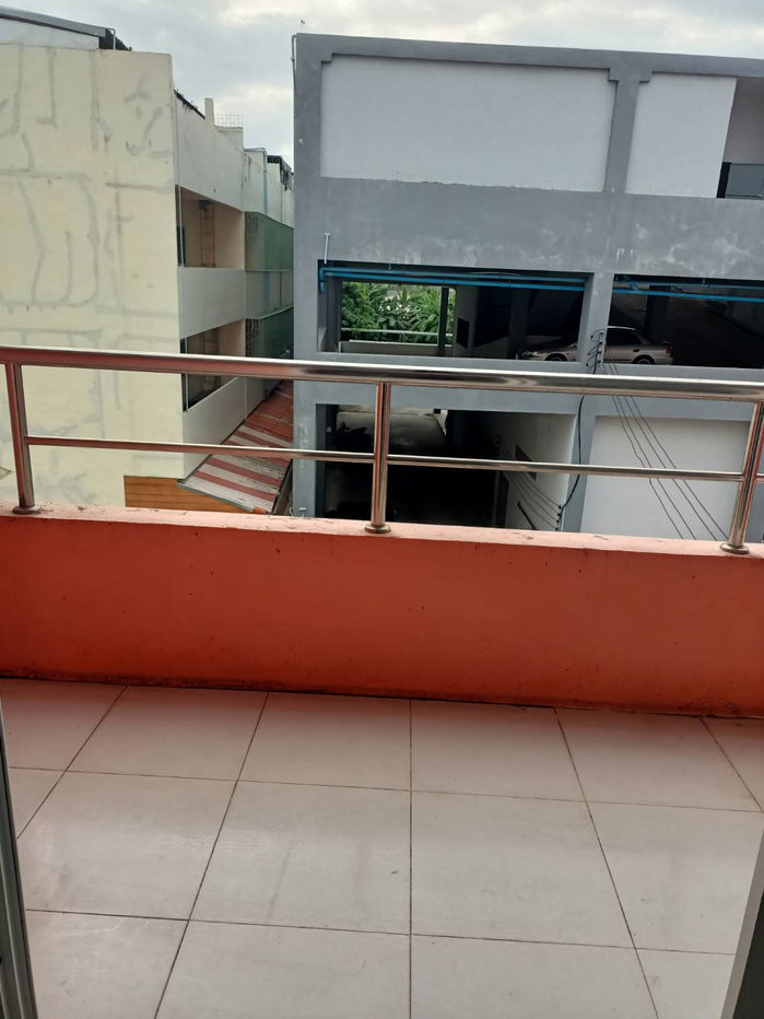 รูป ตึกแถว เนื้อที่ทั้งหมด 74 ตารางเมตร 122/22 โครงการตลาดพลาซ่า(หาดใหญ่ใน) ตำบลหาดใหญ่ อำเภอหาดใหญ่ สงขลา ราคา 5,184,000 บาท - รูปที่ 11/13