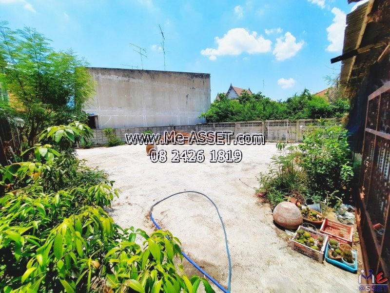 รูป ขายที่ดินพร้อมสิ่งปลูกสร้าง ใจกลางเมืองสุพรรณบุรี ติดถนนประชาธิปไตย | ใกล้พระบรมรูปสมเด็จพระนเรศวรมหาราช | พื้นที่ 163.5 ตร.วา - รูปที่ 9/13