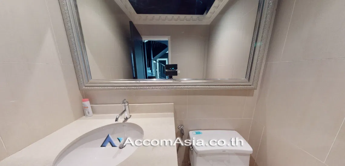 รูป 🔼🔽 AccomA 📩 Duplex Condo 2 BR Condominium @The Emporio Place (AA17282) - รูปที่ 10/11