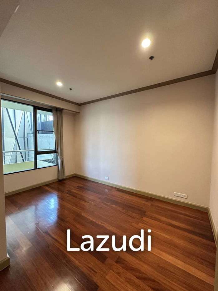 picture 2 bed 2 bath 118 sqm condo at Baan Chao Praya foe sale - 5/9