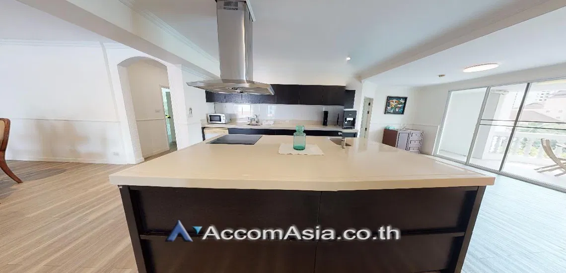 picture 🔼🔽 AccomA 📩 Reasonable Price for a Spacious 3+1 Bedrooms @ Royal Castle Sukhumvit 39 - 6/17