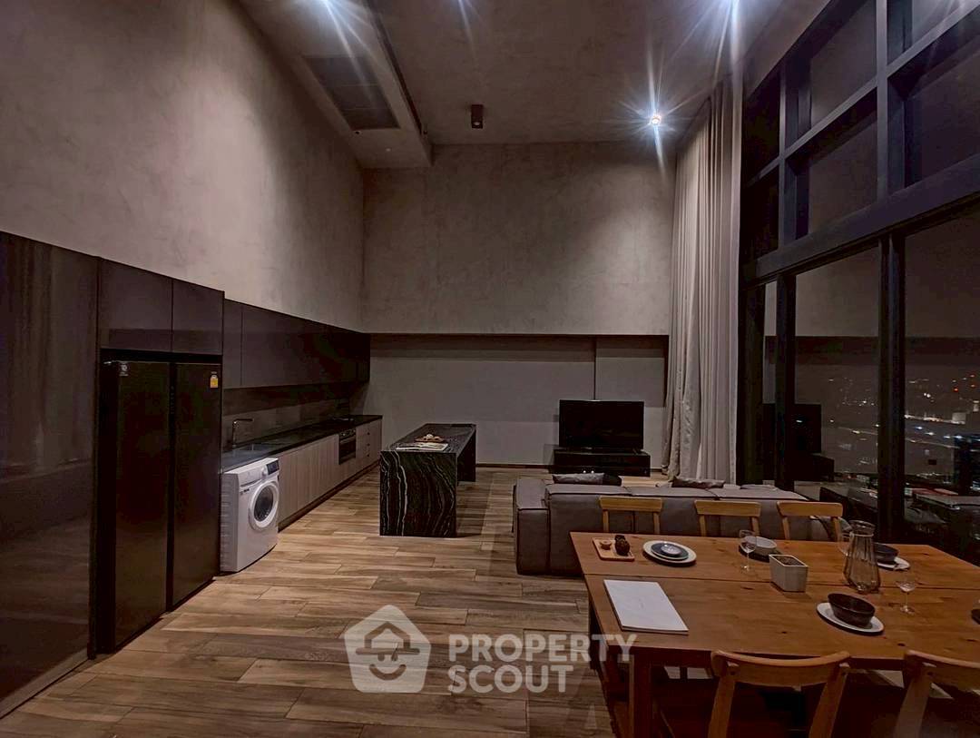 รูป คอนโด 3-ห้องนอน ที่ เดอะ ลอฟท์ อโศก ใกล้ MRT เพชรบุรี (ID 2483330) - รูปที่ 11/14