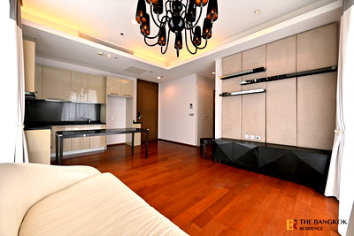 Condos for sale : 🔥Urgent Deal! 2 bedroom - Quattro by Sansiri - Book Now! 💘 Near BTS Thonglor