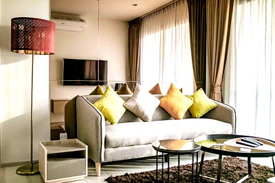 คอนโดให้เช่า : คอนโดให้เช่า ไลฟ์ วัน ไวร์เลส (CR03477)