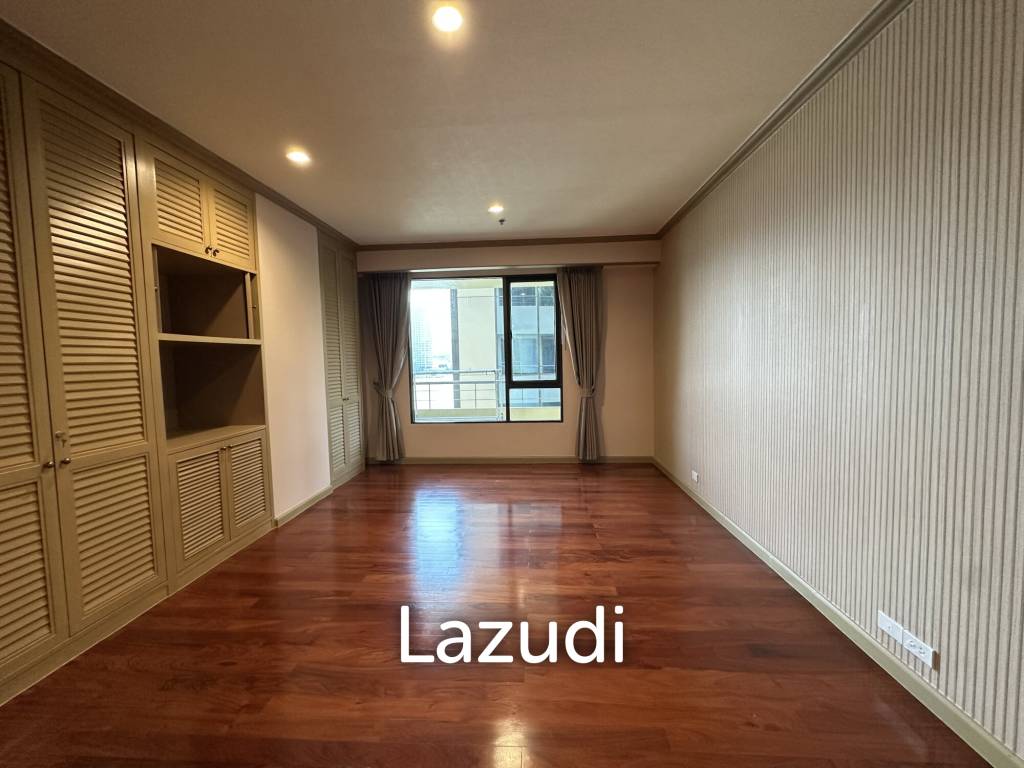 picture 2 bed 2 bath 118 sqm condo at Baan Chao Praya foe sale - 3/9