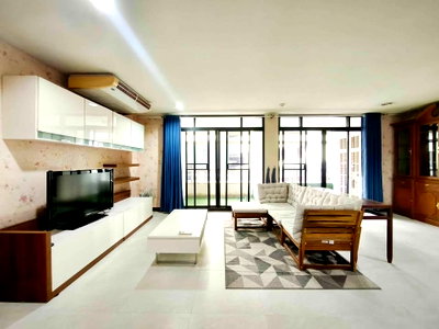 Condos for rent BTS Ekkamai : Condo for Rent at Baan Chan (A6812038)