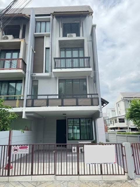 รูป #R8312  🎉 181268 ให้เช่าบ้าน Areeya Mandarina Sukhumvit 77 - รูปที่ 2/18