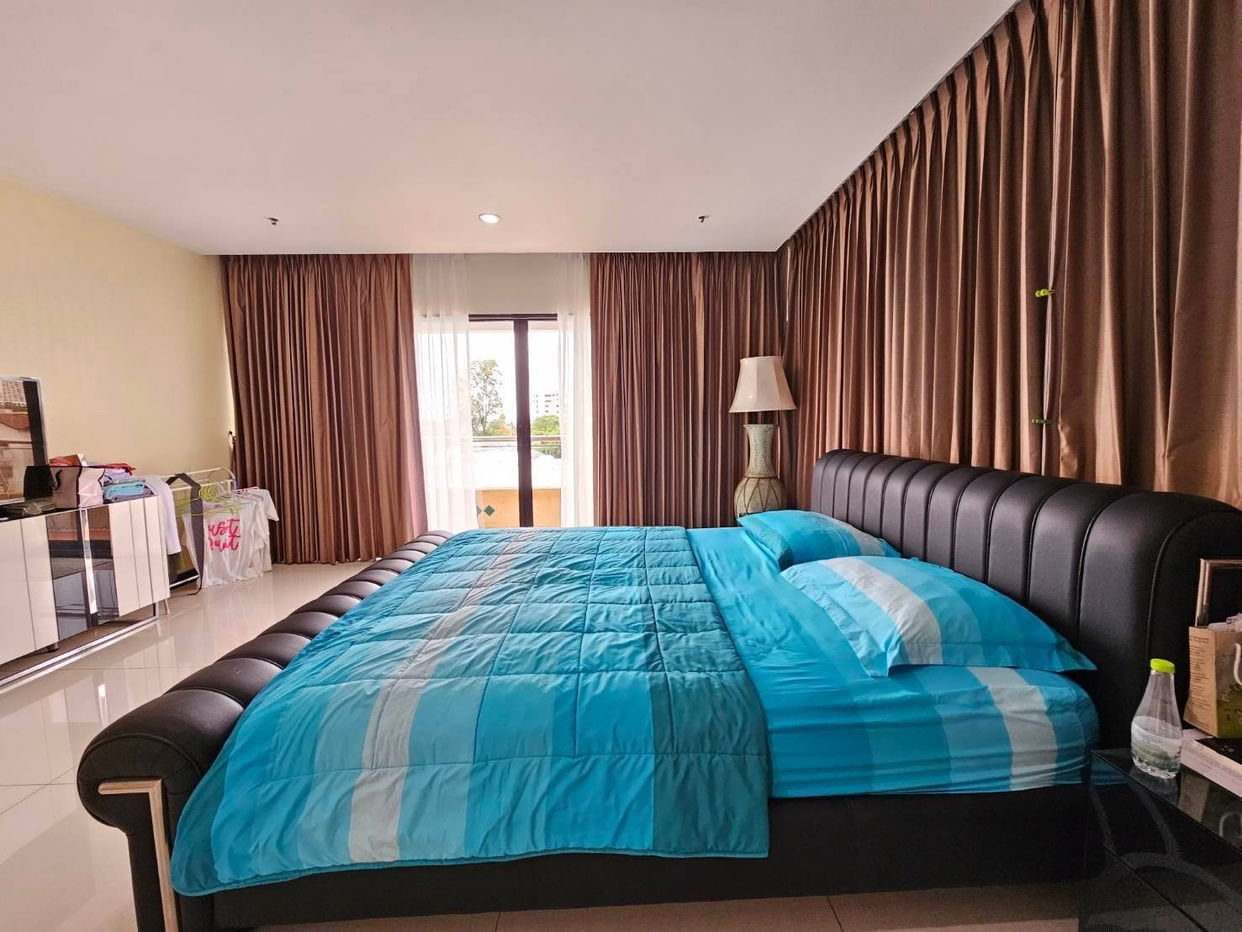 รูป Baan Haad Uthong Condo 3 Bedroom for Rent at Pratumnak - รูปที่ 8/20