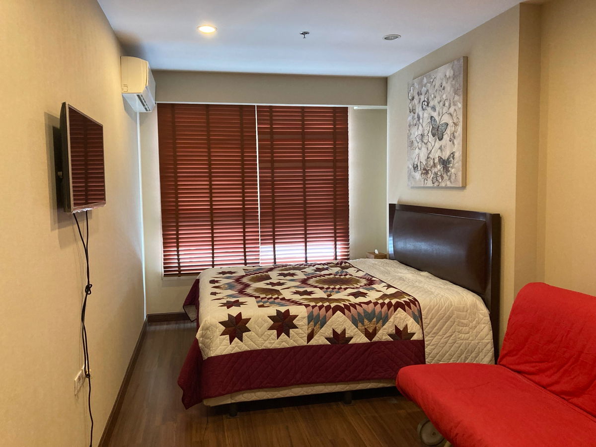 picture Urgent Sell Supalai Prima Riva Condo - 4/13