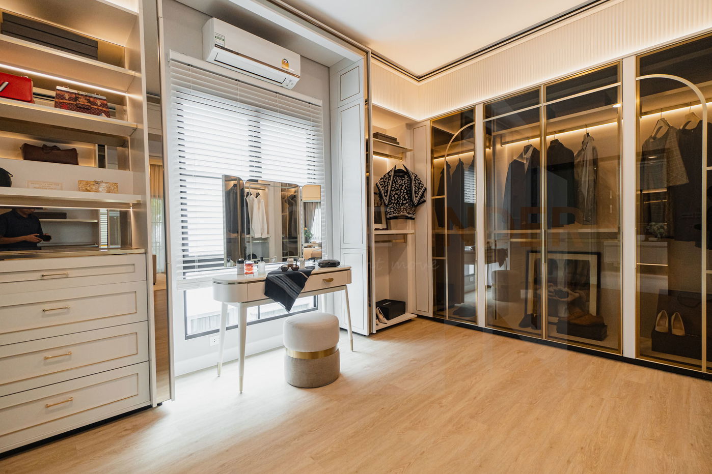 picture Nantawan Bangna km.15 5 bedrooms, for sale - 87/99