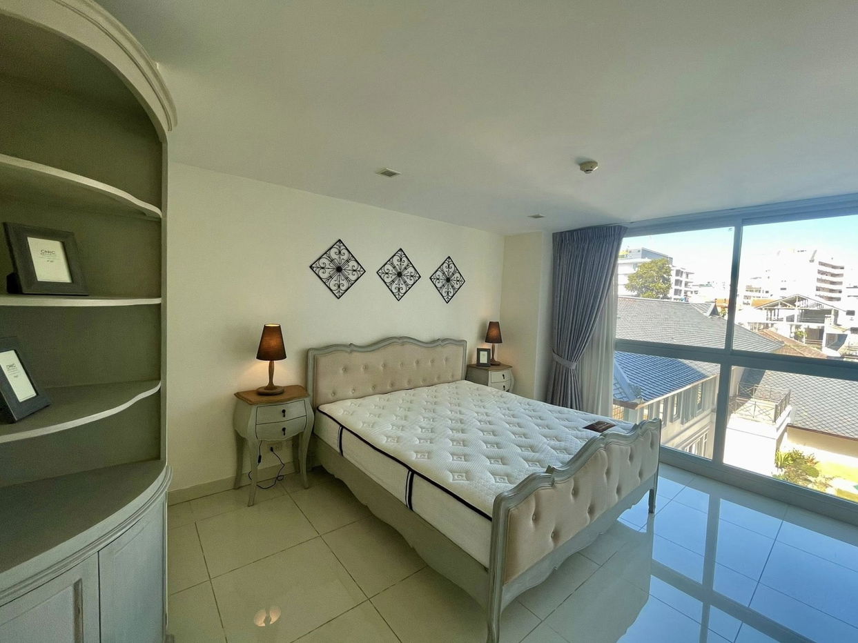 picture Spacious 2-Bed Condominium for Rent – Park Royal 3, Pratumnak - 8/14