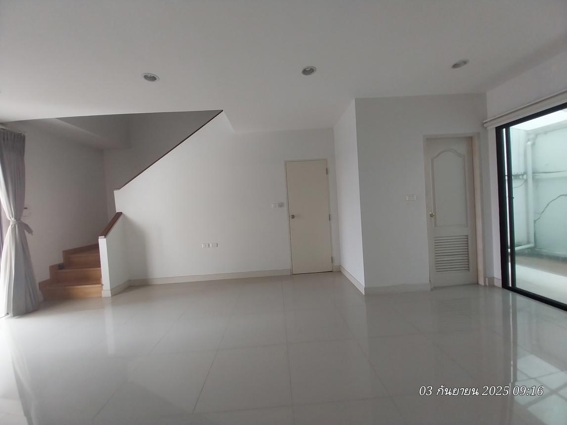 picture TOWN_HOUSE for sale  Dok Mai Prawet Bangkok - 13/24