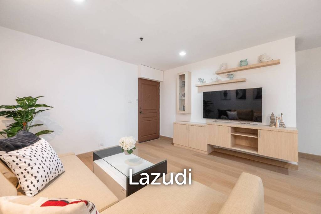 picture Modern 68 sqm 2 Bedroom Condo at The Waterford Diamond Khlong Toei - 3/26